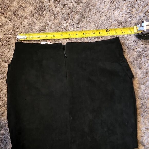 Luxxel Lace Up Front Mini Skirt w/Pockets - Picture 5 of 8